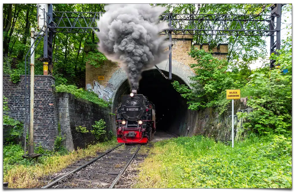 najstarszy tunel kolejowy w Polsce
